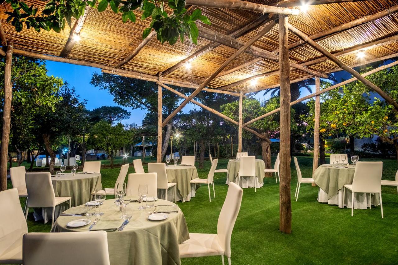 Hotel Alpha Sant'Agnello Bagian luar foto