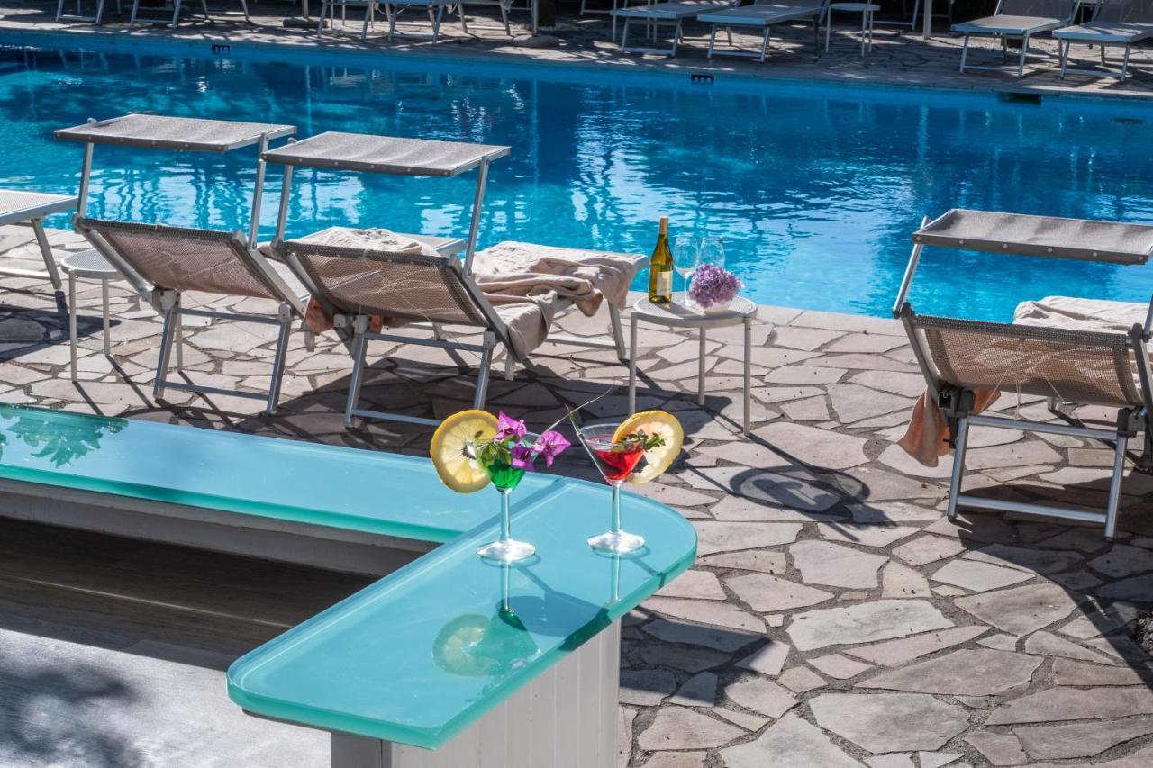 Hotel Alpha Sant'Agnello Bagian luar foto