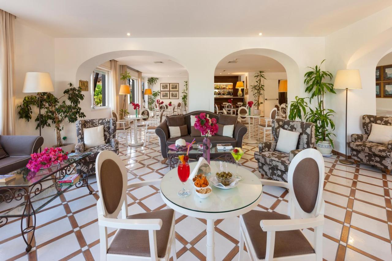 Hotel Alpha Sant'Agnello Bagian luar foto